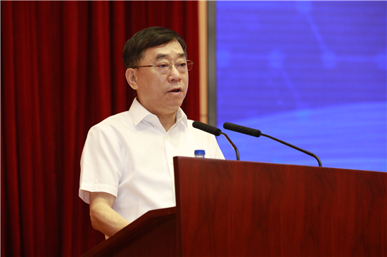 人民日报社原副社长,中国报业协会理事长张建星:为企业发展解决实际
