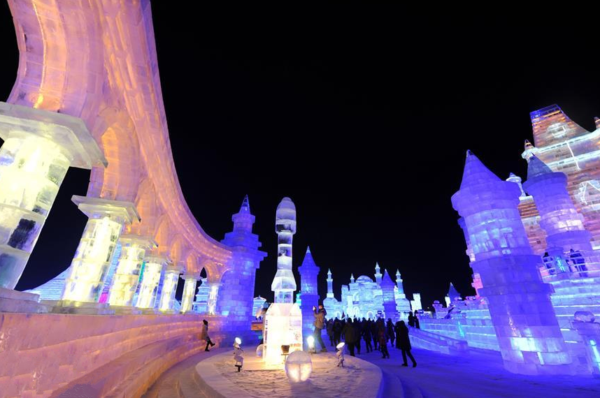 第32届中国哈尔滨国际冰雪节开幕图片