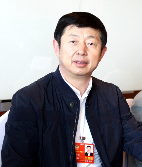 全国政协常委谷振春:秸秆焚烧浪费资源又不环保