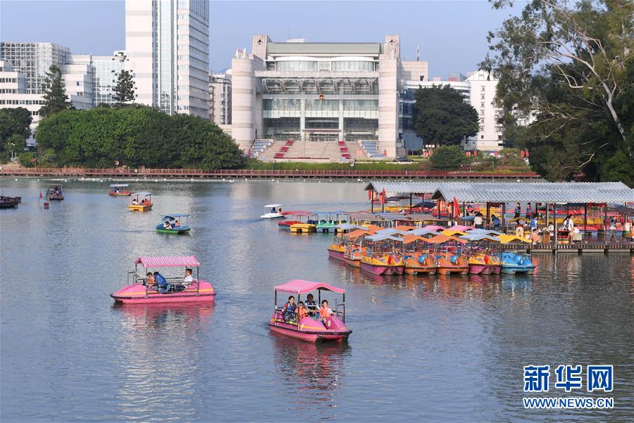 国庆期间全国共接待国内游客7.82亿人次