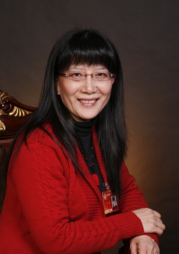 2022两会报道丨全国政协委员丁洁多方协同减轻罕见病患负担