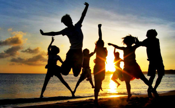 时评:难道青春经不起"折腾"吗?