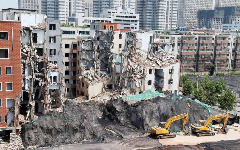 令人震惊的城中村拆迁图高楼半塌像灾区