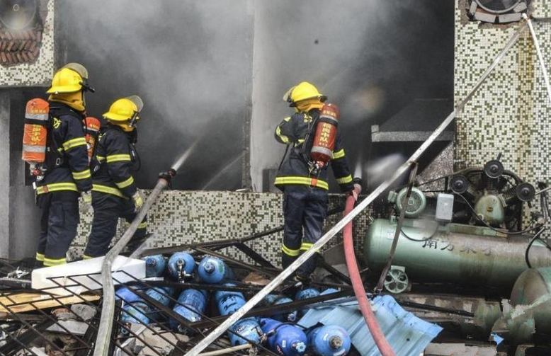 深圳一工厂液化气爆炸致一人重伤