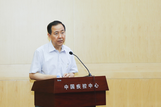《民生周刊》记者专访了第十二届全国政协委员,中国疾控中心主任王宇