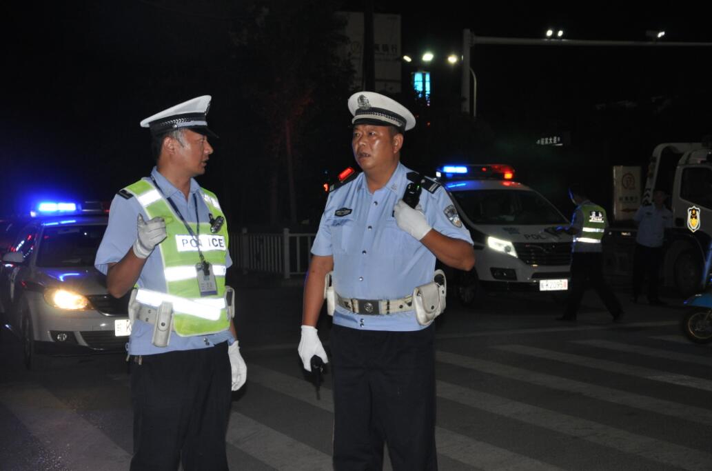 倡导文明颍上 构建和谐交通